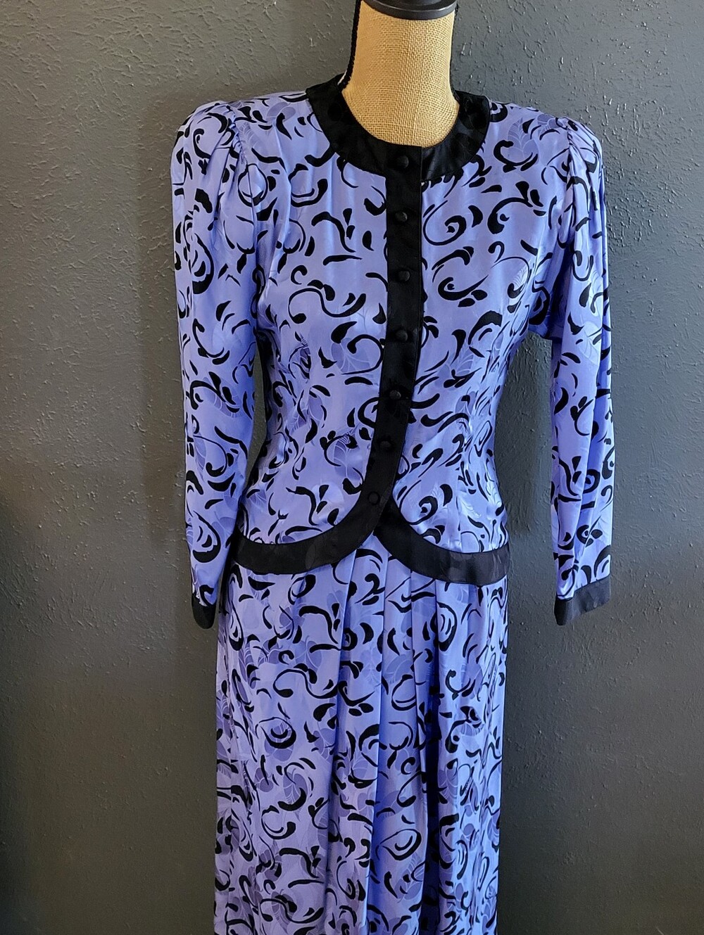 Maggy London Vtg 80s Silk Skirt Suit Purple/Black Size 4